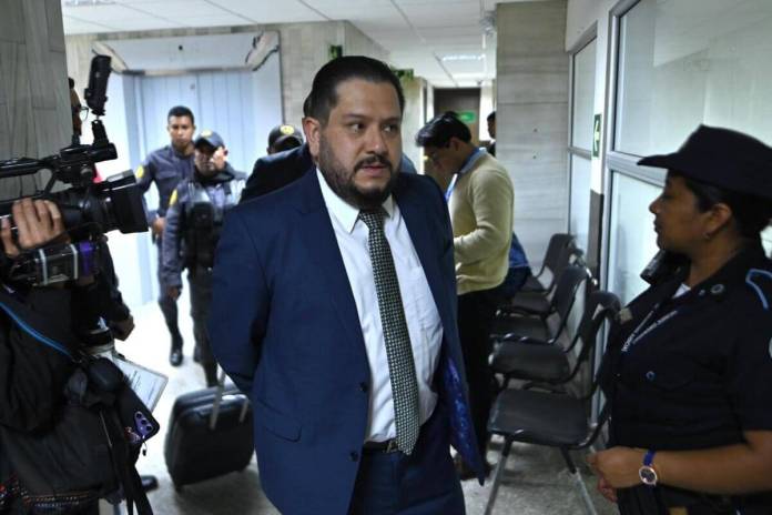 Exregistrador de Ciudadanos, Ramiro Muñoz aceptará cargos el 14 de febrero. Foto La Hora: Fabricio Alonzo