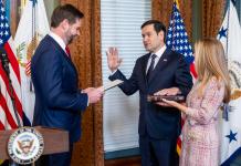 Rubio promete trabajar por «un mundo más seguro» tras jurar como secretario de Estado Foto La Hora: EFE