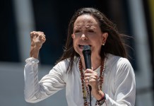 María Corina Machado, líder opositora, reaparece en manifestaciones en Venezuela contra Nicolás Maduro María Corina Machado reaparece en una protesta en Caracas tras 133 días de clandestinidad