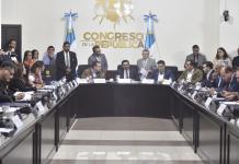 Estos serán los días que el Congreso de la República tendrá plenarias a la semana Los jefes de bloque avalaron mantener las plenarias en los días de 2024. Foto: Congreso de la República
