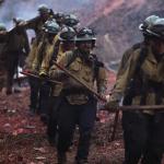 Los Angeles (United States), 11/01/2025.- Firefighters hike into the Palisades wildfire in Los Angeles, California, USA, 11 January 2025. Thousands of firefighting and emergency personnel are involved in response efforts, as multiple wildfires are continuing to burn across thousands of acres in Southern California, destroying thousands of homes and forcing people to evacuate areas throughout the Los Angeles area. (incendio forestal) EFE/EPA/ALLISON DINNER