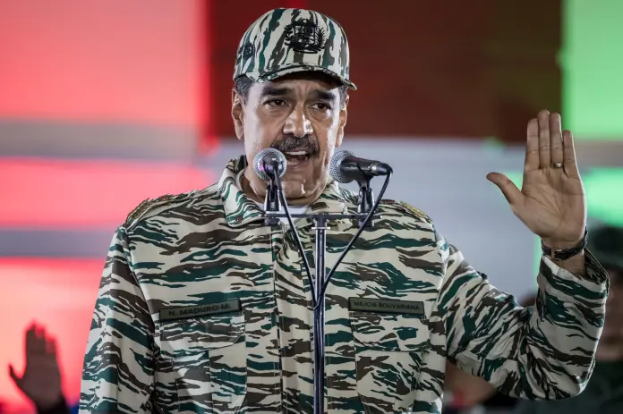 El presidente de Venezuela, Nicolás Maduro, habla durante un acto este martes en Caracas (Venezuela). EFE/ Miguel Gutiérrez