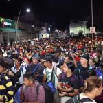 Miles de migrantes partieron en una caravana desde la frontera sur de México. Foto La Hora: EFE