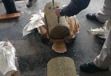 Fotografía cedida este sábado por la Fiscalía General de la República, donde se observa un decomiso de marihuana en la ciudad de Veracruz (México). EFE/ Fiscalía General de la República