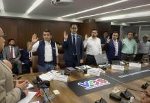 El ministro de Comunicaciones, Miguel Díaz Bobadilla, continúa evaluando ese ministerio al tomar posesión. Foto La Hora: José Orozco