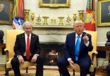 Trump firma orden que sanciona a Corte Penal Internacional por investigación a Israel Donald Trump firmó el pasado 6 de febrero una orden ejecutiva que impone sanciones a la Corte Penal Internacional por investigar a Israel.
