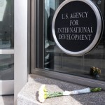 Un juez federal ordena al gobierno de Donald Trump que suspenda temporalmente el congelamiento de fondos de USAID, dando un plazo de cinco días.