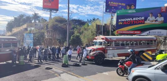 Bloqueo Mixco buses Peronia