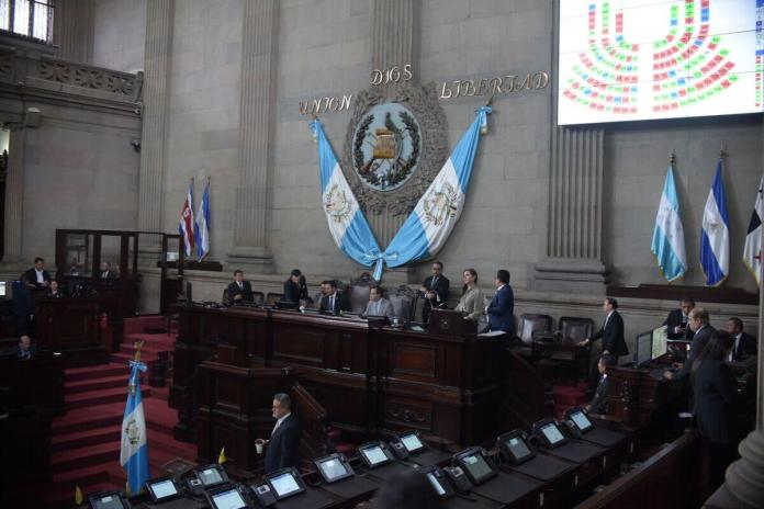 El Congreso de la República aprobó por mayoría la nueva ley de la Policía Nacional Civil. Foto La Hora: José Orozco