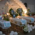 Entre algunas de las víctimas de la tragedia ocurrida en la zona 6, se encontraba una maestra y sus tres hijos, los cuales fueron velados en el salón comunal colonia Bethania.