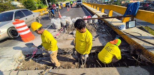 Trabajos en el puente Enrique Tejada Wyld, foto de referencia. Imagen: Covial