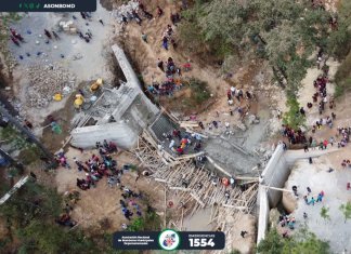 Colapso de puente en Quiché. Foto Asobomd / La Hora