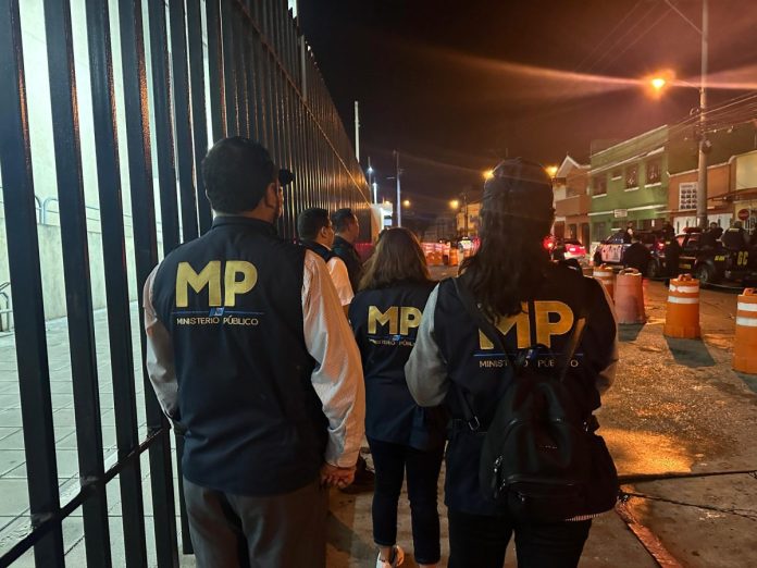 El MP conjunto a investigadores de DIPANDA, llevan a cabo 35 diligencias de allanamiento en distintos puntos del país.