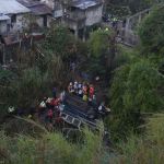 Las autoridades del CIV confirmaron que el bus que se accidentó en la zona 6, tenía 25 años de antigüedad. Foto La Hora: Archivo.