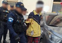 PNC captura a presunto sicario del «Barrio 18» tras ataque armado en contra de una mujer en zona 1 Foto La Hora: EFE