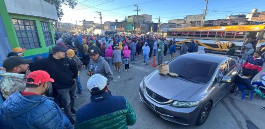 Junto a las protestas frente al vertedero de la zona 3, Los Recuperadores de Desechos Reciclables, han expresado las exigencias conforme al reglamento para la recolección de residuos.