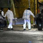 Personal de emergencias trabaja en el lugar del tiroteo en la escuela Campus Risbergska, en Örebro, unos 200 kilómetros (125 millas) al oeste de Estocolmo, Suecia, el martes 4 de febrero de 2025 Foto La Hora: AP