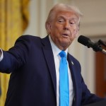 El presidente Donald Trump habla durante una conferencia de prensa con el primer ministro israelí, Benjamin Netanyahu, en la Sala Este de la Casa Blanca, el martes 4 de febrero de 2025, en Washington. Foto La Hora: AP
