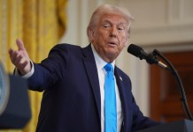 El presidente Donald Trump habla durante una conferencia de prensa con el primer ministro israelí, Benjamin Netanyahu, en la Sala Este de la Casa Blanca, el martes 4 de febrero de 2025, en Washington. Foto La Hora: AP