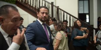 El presidente del Congreso, Nery Ramos, con miembros de la Junta Directiva. Foto: José Orozco / La Hora