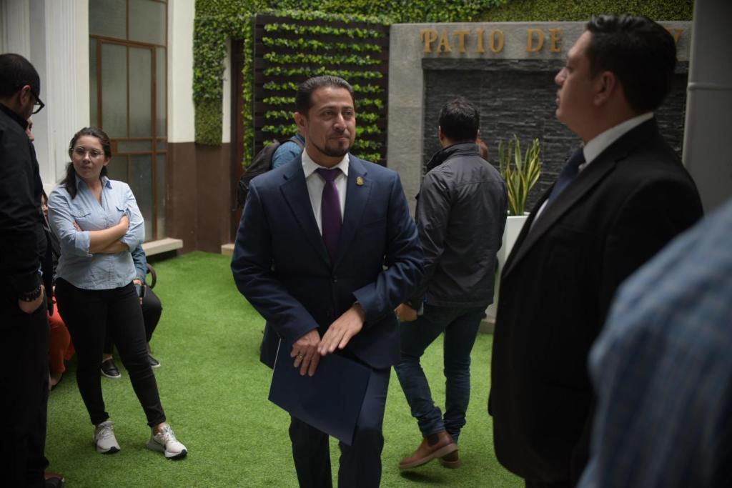 El presidente del Congreso, Nery Ramos, con miembros de la Junta Directiva. Foto: José Orozco / La Hora