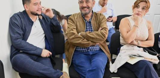 Samuel y José Manuel Morales solicitaron la devolución de la caución económica. Foto La Hora: Fabricio La Hora