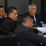Juez Walter Rosales (centro) es el único con una solicitud de antejuicio en su contra. Foto La Hora: Fabricio Alonzo