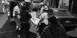Tras la tragedia ocurrida luego que un bus extraurbano haya caído a un barranco en la zona 6, el INACIF dio a conocer las identidades de 45 de los cuerpos rescatados.
