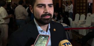 El secretario de Comunicación Social de la Presidencia, Santiago Palomo, el pasado 7 de febrero en las votaciones del Cang. Foto: La Hora / Daniel Ramírez.