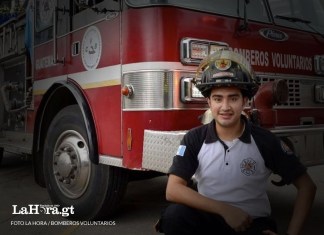 Elder Vicente Lohaza, el Bombero voluntario que fuefue detenido tras atender emergencia la noche del 14 de febrero.