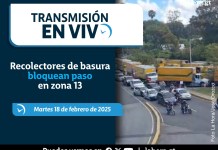 Un grupo de recolectores mantiene un bloqueo frente al Ministerio de Ambiente en la zona 13, en rechazo a la entrada en vigencia del reglamento de residuos. Foto La Hora: José Orozco/LH