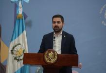 Autoridades advierten sobre estafas en redes sociales realizadas con inteligencia artificial Secretario de Comunicación Social de la Presidencia, Santiago Palomo, advierte sobre estafas realizadas con IA, en la conferencia semanal La Ronda. Foto La Hora: Jose Orozco