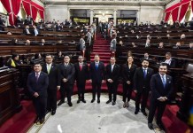 Diputados estarían ganando más que Sheinbaum y Bukelerepresentantes en junta directiva para otorgar el aumento al sueldo. Foto: Congreso de Guatemala