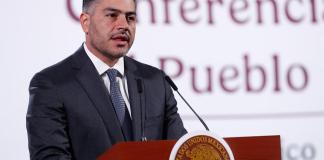 El secretario de Seguridad y Protección Ciudadana, Omar García Harfuch, habla durante una rueda de prensa en el Palacio Nacional de la Ciudad de México. Foto La Hora: EFE