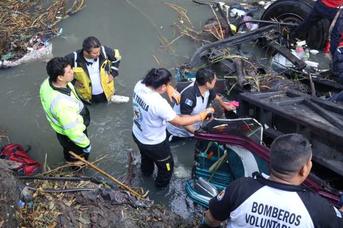 accidente bus zona 6