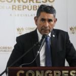 El diputado por Chiquimula, Esduin Javier, 3 Kiebres, presentó una reforma al Código Penal para endurecer las sanciones por conducir en estado de ebriedad. Foto: Congreso