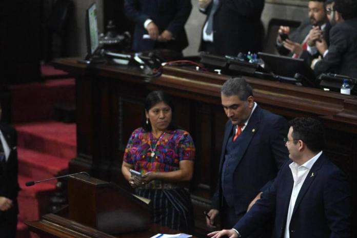 La diputada Sonia Gutiérrez pidió respetar los consensos y presidir la comisión de la Mujer. Foto: La Hora / Fabricio Alonzo