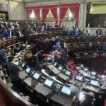 Los diputados aprueban de urgencia la ampliación al presupuesto que envió el Ministerio de Finanzas. Foto La Hora: José Orozco