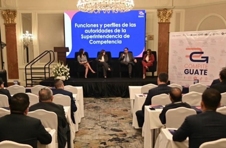 El Congreso reunió a expertos de la región en temas de Competencia económica. Foto La Hora: José Orozco.