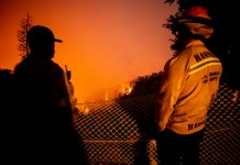 Los grandes incendios que han devastado el condado de Los Ángeles han sido contenidos por completo, según indica el Departamento de Bomberos (Cal Fire).