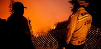 Los grandes incendios que han devastado el condado de Los Ángeles han sido contenidos por completo, según indica el Departamento de Bomberos (Cal Fire).