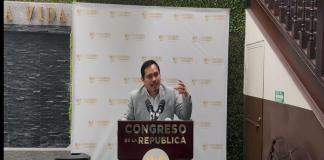 El diputado José Chic espera recibir el amparo en definitiva para garantizar el mantenimiento de las carreteras. Foto: Cortesía