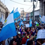 Ante el aumento salarial en el Congreso de la República, diversas organizaciones han convocado a realizar protestas frente al recinto legislativo.