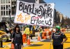 Protestantes por la demolición del muro Black Live Matters en Washington. Foto La Hora: EFE