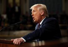 En vísperas de llamar a Sheinbaum, Trump aplaza aranceles a México y Canadá Foto La Hora: EFE