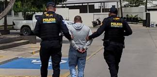 Capturan a presunto coyote que transportaba 15 migrantes haitianos en Chiquimula