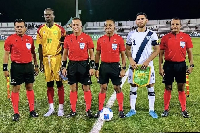 Luego del batacazo en la ida de los preliminares, la Selección Nacional de Fútbol, dirigida por el estratega mexicano Luis Fernando Tena, se juega su pase a la próxima Copa de Oro. Foto La Hora: X de Fedefut.