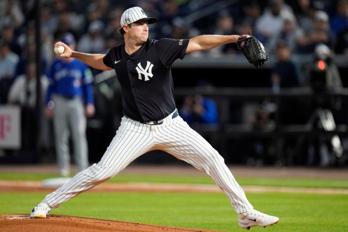 Los Yankees de Nueva York anunciaron este lunes que su estelar líder de rotación abridora, el derecho Gerrit Cole, se someterá a una cirugía. Foto La Hora: AP