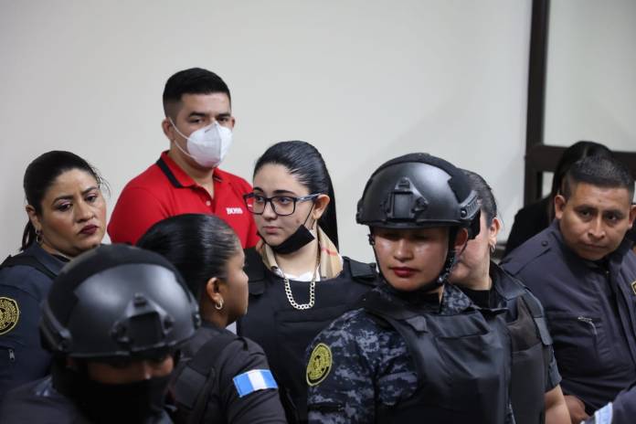 María Fernanda Bonilla y su guardaespaldas, José Luis Marroquín Ovalle, acusados por la muerte de Melisa Palacios. Foto La Hora: Instituto de la Víctima