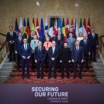 Volodímir Zelenski declaró que Ucrania trabaja con sus socios europeos para crear "una base sólida" que permita avanzar junto a Estados Unidos para lograr “una paz justa".